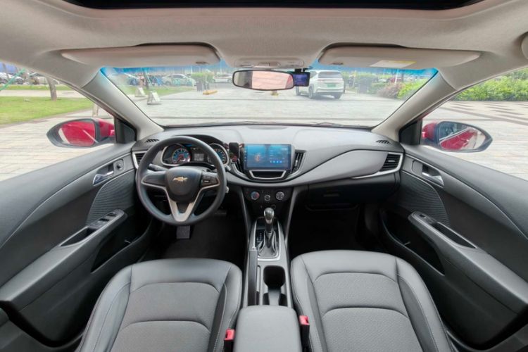 Used Chevrolet Cavalier 2019 320 Automatic Xinyue Edition Interior 3