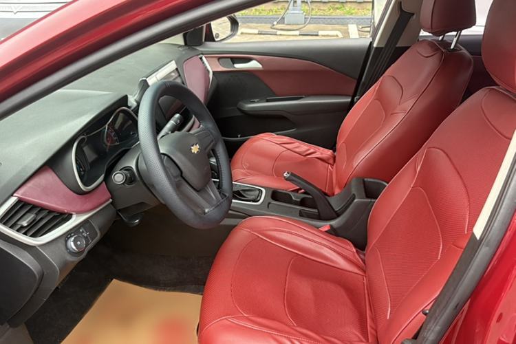 Used Chevrolet Cavalier 2019 320 Automatic Enjoyment with Sunroof Interior 4