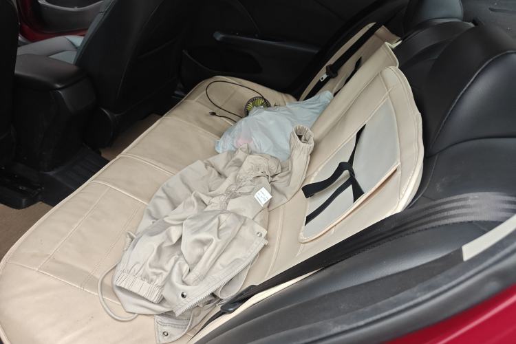 Used Chevrolet Cavalier 2019 320 Automatic Xinyue Edition Interior 4