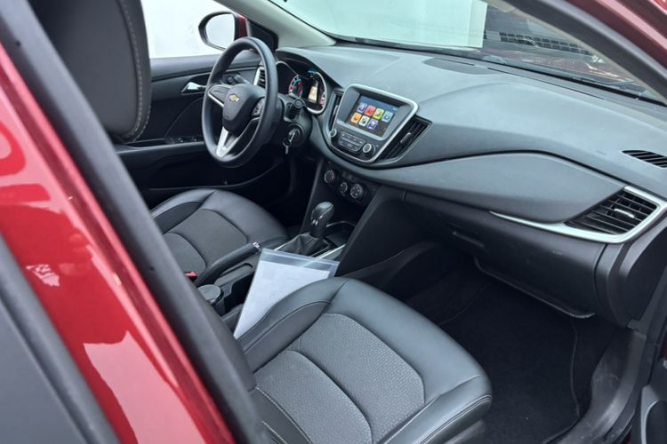 Used Chevrolet Cavalier 2019 320 Automatic Xinyue Edition Interior 4