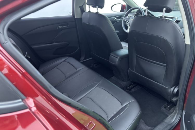 Used Chevrolet Cavalier 2019 320 Automatic Xinyue Edition Interior 5