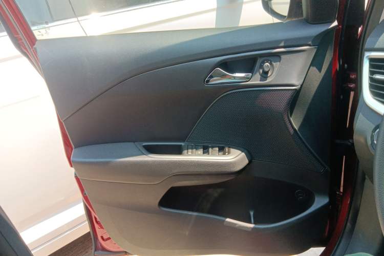 Used Chevrolet Cavalier 2019 320 Automatic Xinyue Edition Interior 7