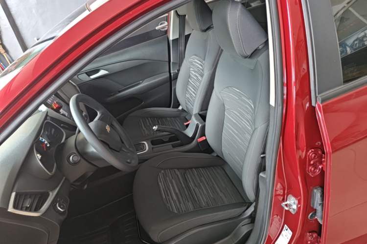 Used Chevrolet Cavalier 2019 320 Automatic Enjoyment with Sunroof Left Front Seat