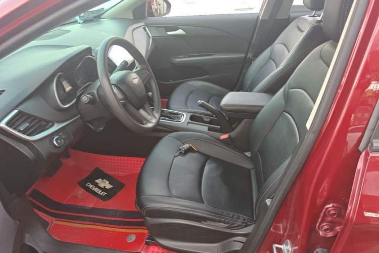 Used Chevrolet Cavalier 2019 320 Automatic Enjoyment with Sunroof Left Front Seat