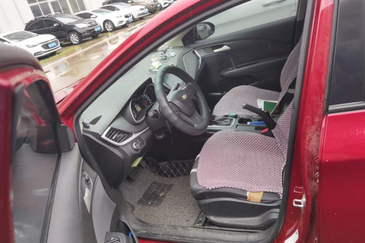 Used Chevrolet Cavalier 2019 320 Automatic Enjoyment with Sunroof Left Front Seat