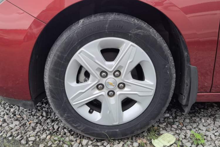 Used Chevrolet Cavalier 2019 320 Automatic Enjoyment with Sunroof Left Front Wheel Hub