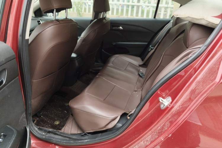 Used Chevrolet Cavalier 2019 320 Manual Xinyue Edition Left Rear Seat