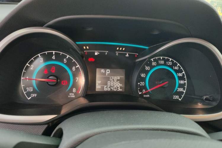Used Chevrolet Cavalier 2019 320 Automatic Enjoyment with Sunroof Odometer Close Up
