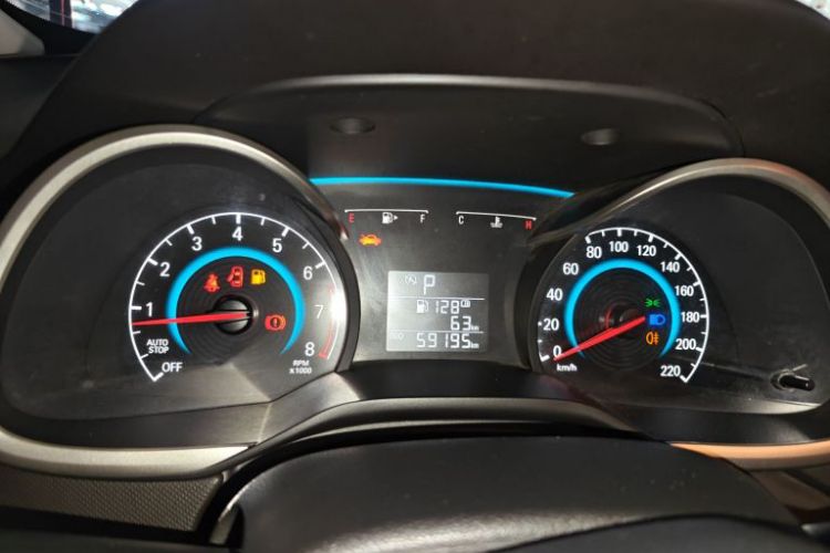 Used Chevrolet Cavalier 2019 320 Automatic Xinyue Edition Odometer Close Up