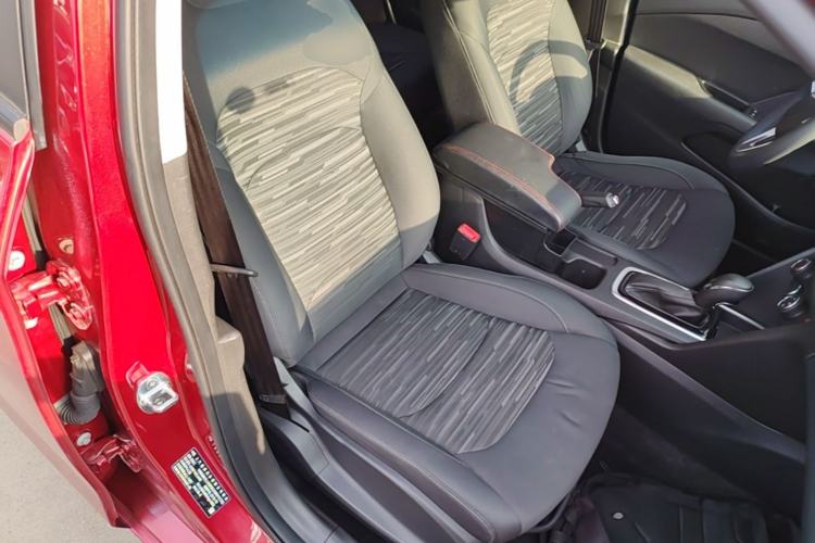 Used Chevrolet Cavalier 2019 320 Automatic Enjoyment with Sunroof Right Front Seat