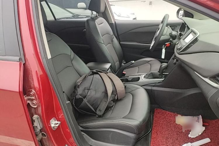Used Chevrolet Cavalier 2019 320 Automatic Xinyue Edition Right Front Seat