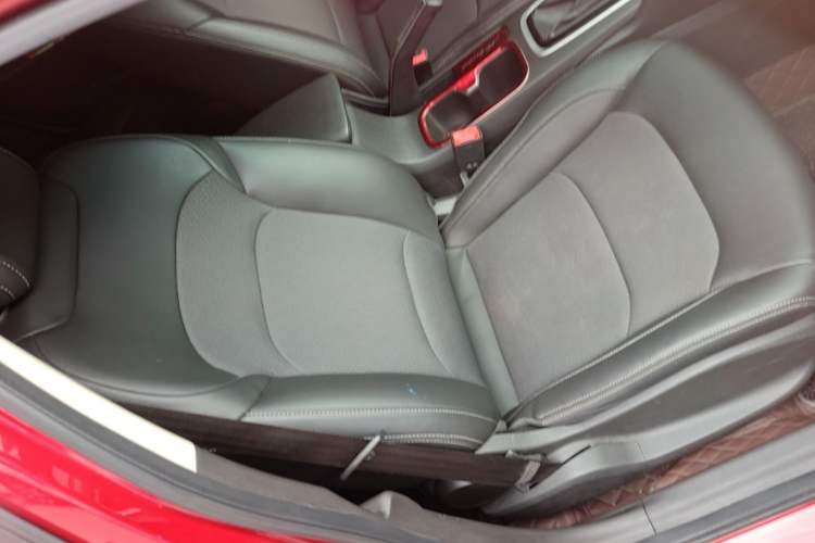 Used Chevrolet Cavalier 2019 320 Automatic Xinyue Edition Right Front Seat