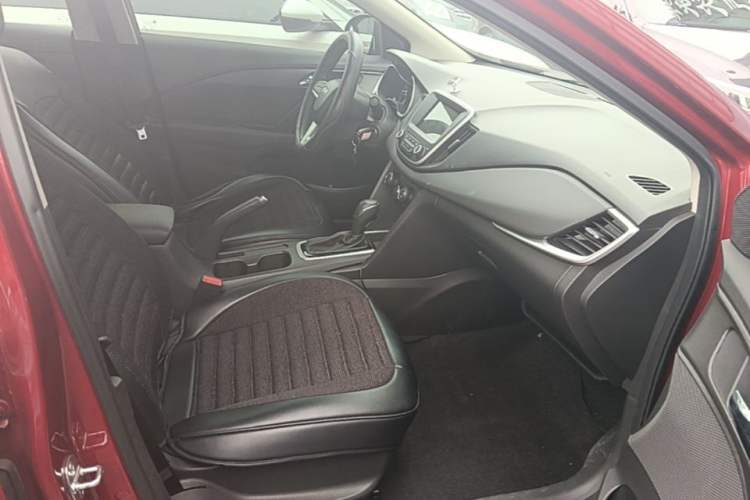 Used Chevrolet Cavalier 2019 320 Automatic Xinyue Edition Right Front Seat