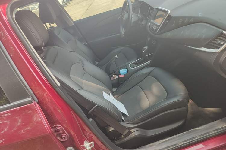 Used Chevrolet Cavalier 2019 320 Automatic Xinyue Edition Right Front Seat