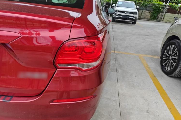 Used Chevrolet Cavalier 2019 320 Automatic Xinyue Edition Right Rear Taillight