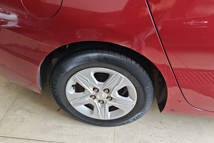 Used Chevrolet Cavalier 2019 320 Automatic Enjoyment with Sunroof Right Rear Wheel Hub