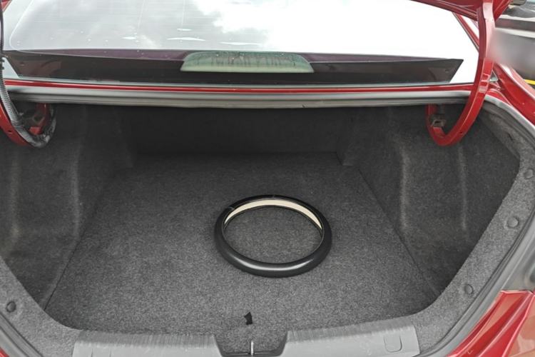 Used Chevrolet Cavalier 2019 320 Automatic Xinyue Edition Trunk