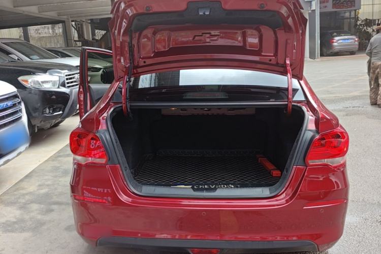 Used Chevrolet Cavalier 2019 320 Automatic Xinyue Edition Trunk