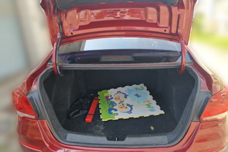 Used Chevrolet Cavalier 2019 320 Automatic Xinyue Edition Trunk