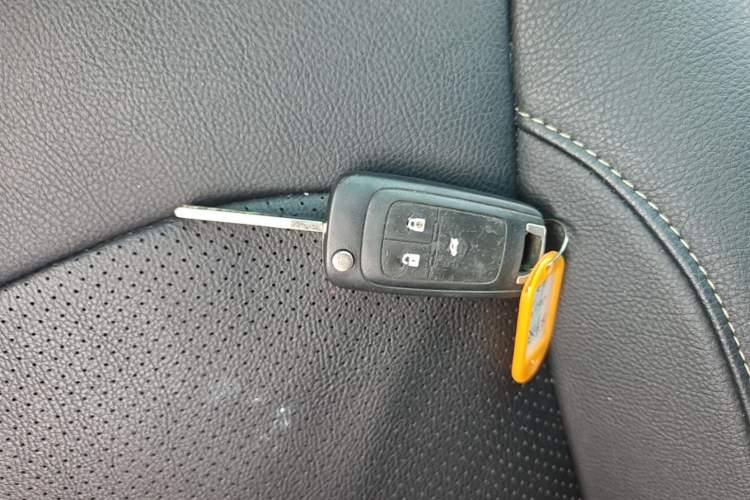 Used Chevrolet Cavalier 2019 320 Automatic Enjoyment with Sunroof Vehicle Key