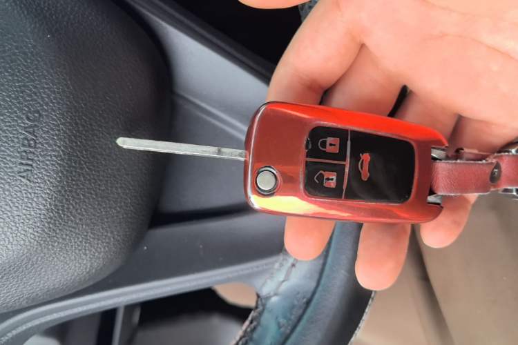 Used Chevrolet Cavalier 2019 320 Automatic Enjoyment with Sunroof Vehicle Key