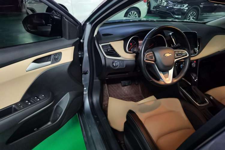 Used Chevrolet Cavalier 2019 320 Automatic Enjoyment with Sunroof Interior 2