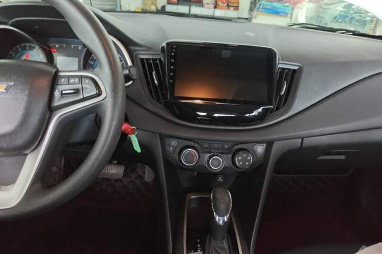 Used Chevrolet Cavalier 2019 320 Automatic Xinyue Edition Audio And AC Panel