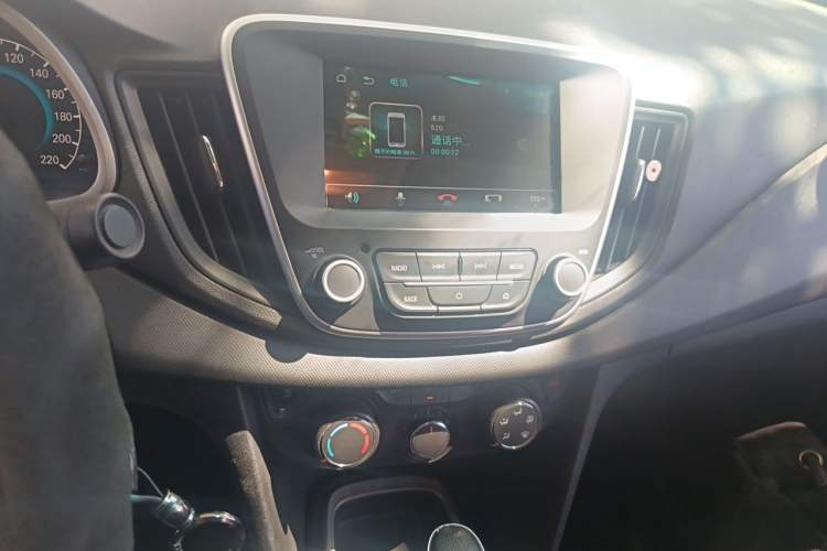 Used Chevrolet Cavalier 2019 320 Automatic Xinyue Edition Audio And AC Panel