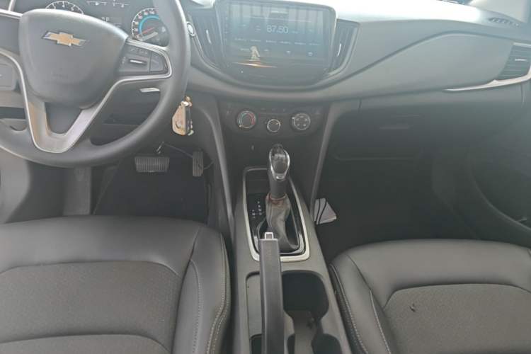Used Chevrolet Cavalier 2019 320 Automatic Xinyue Edition Audio And AC Panel