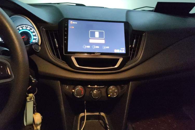 Used Chevrolet Cavalier 2019 320 Automatic Xinyue Edition Audio And AC Panel