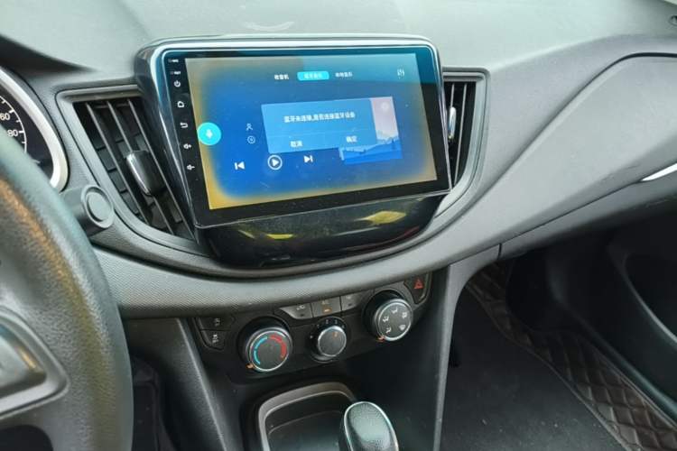 Used Chevrolet Cavalier 2019 320 Automatic Enjoyment Edition Audio And AC Panel