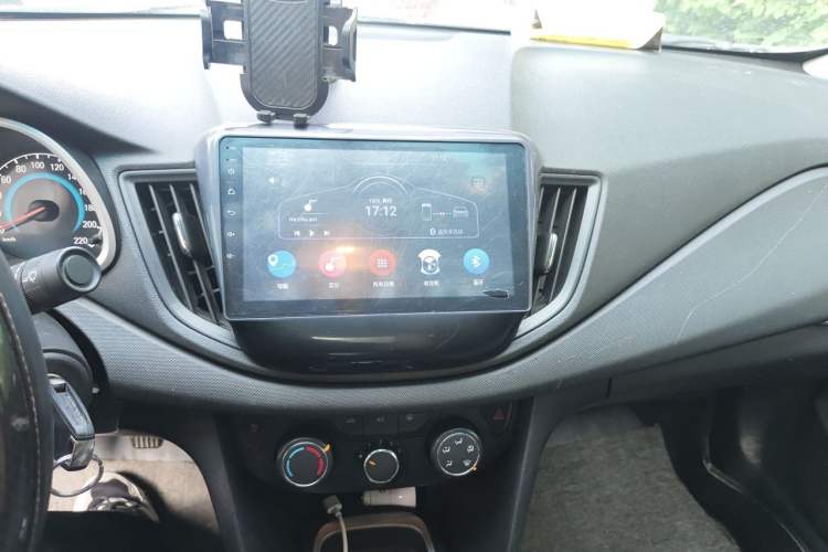 Used Chevrolet Cavalier 2019 320 Manual Enjoyment Edition Audio And AC Panel