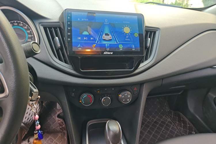 Used Chevrolet Cavalier 2019 320 Automatic Xinyue Edition Audio And AC Panel