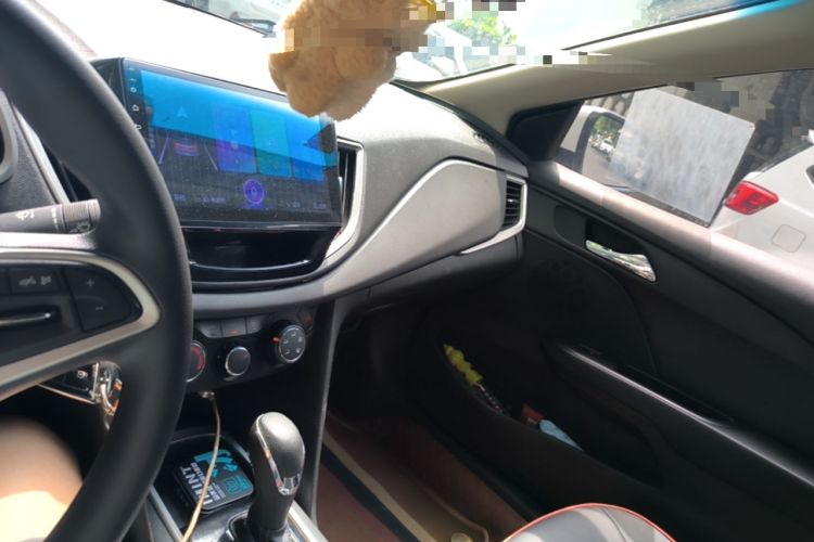 Used Chevrolet Cavalier 2019 320 Automatic Xinyue Edition Audio And AC Panel