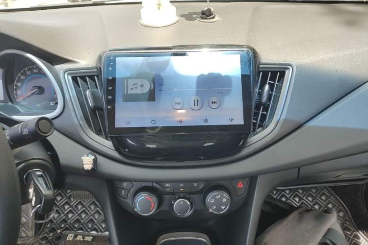 Used Chevrolet Cavalier 2019 320 Automatic Xinyue Edition Audio And AC Panel