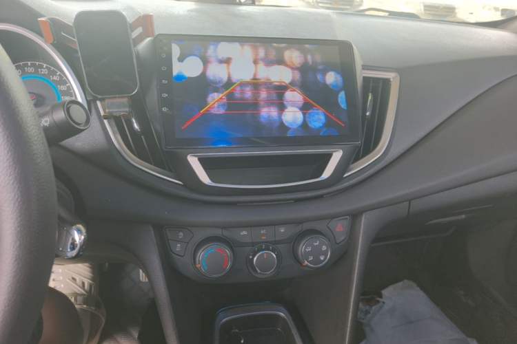 Used Chevrolet Cavalier 2019 320 Automatic Xinyue Edition Audio And AC Panel