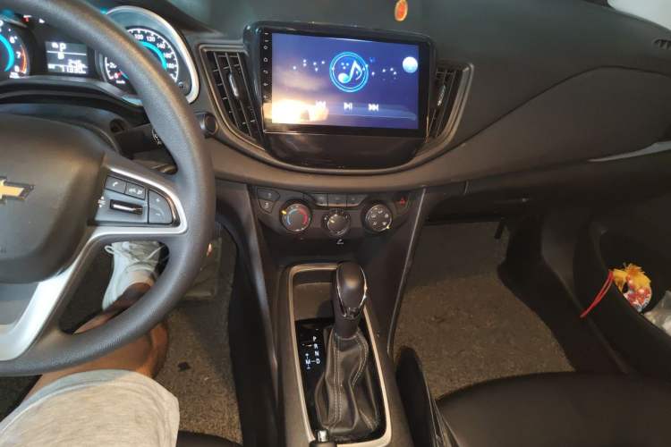 Used Chevrolet Cavalier 2019 320 Automatic Xinyue Edition Audio And AC Panel