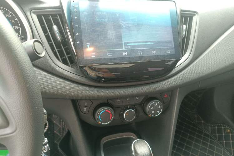 Used Chevrolet Cavalier 2019 320 Automatic Enjoyment with Sunroof Audio And AC Panel