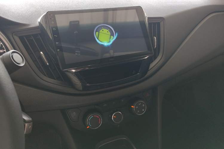 Used Chevrolet Cavalier 2019 320 Manual Enjoyment Edition Audio And AC Panel