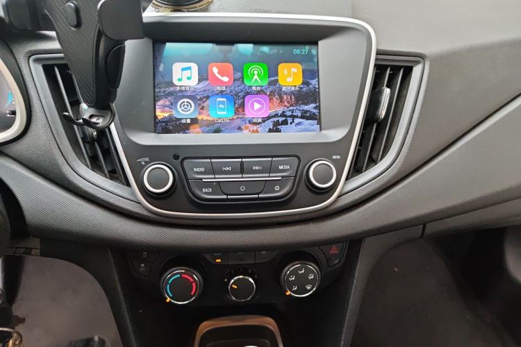 Used Chevrolet Cavalier 2019 320 Automatic Xinyue Edition Audio And AC Panel