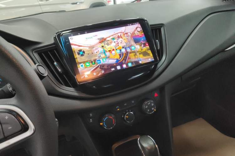 Used Chevrolet Cavalier 2019 320 Automatic Xinyue Edition Audio And AC Panel
