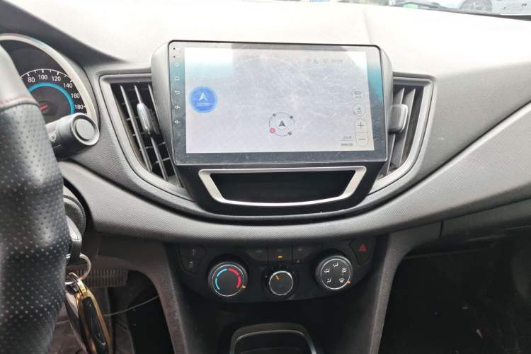 Used Chevrolet Cavalier 2019 320 Automatic Xinyue Edition Audio And AC Panel