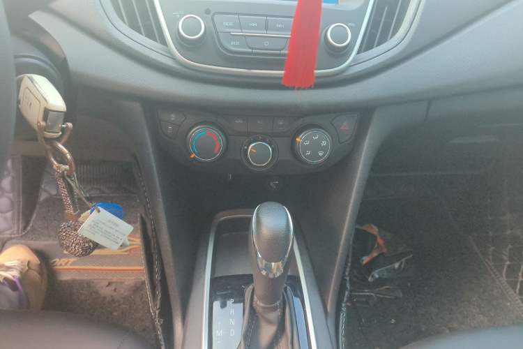 Used Chevrolet Cavalier 2019 320 Automatic Xinyue Edition Audio And AC Panel