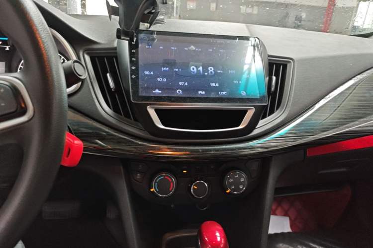 Used Chevrolet Cavalier 2019 320 Automatic Xinyue Edition Audio And AC Panel