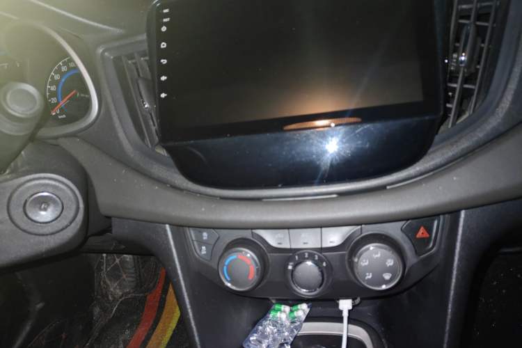 Used Chevrolet Cavalier 2019 320 Automatic Xinyue Edition Audio And AC Panel