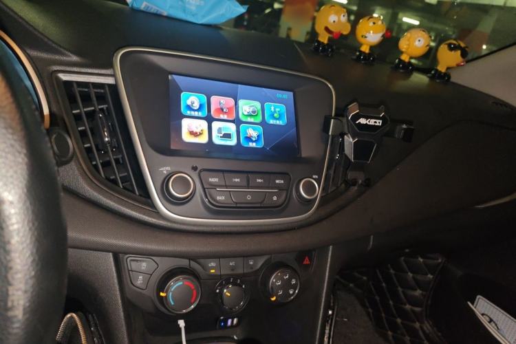 Used Chevrolet Cavalier 2019 320 Automatic Xinyue Edition Audio And AC Panel