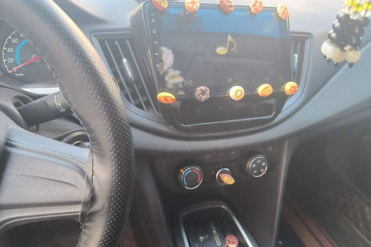 Used Chevrolet Cavalier 2019 320 Manual Enjoyment Edition Audio And AC Panel