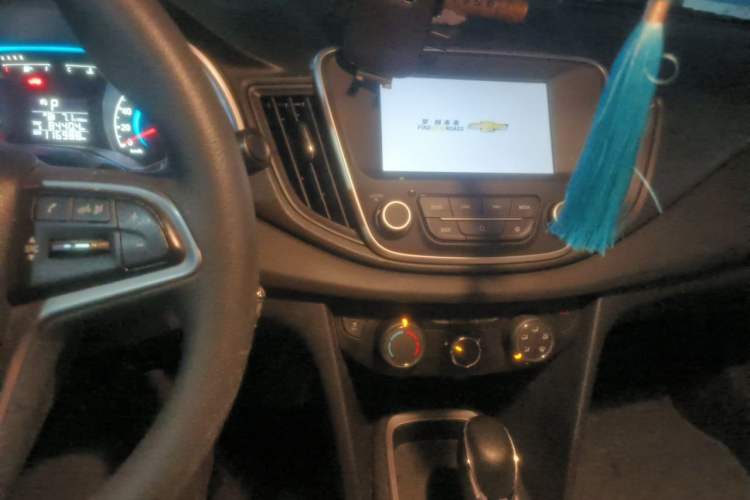 Used Chevrolet Cavalier 2019 320 Automatic Xinyue Edition Audio And AC Panel