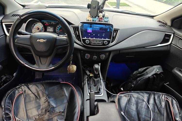 Used Chevrolet Cavalier 2019 320 Automatic Enjoyment Edition Center Console
