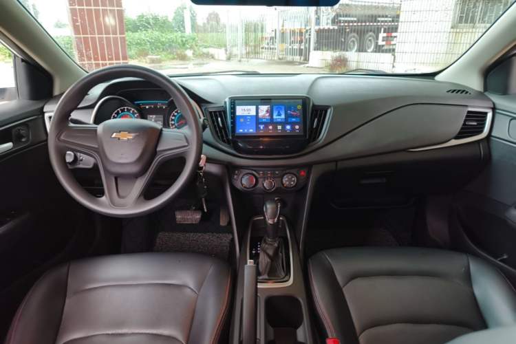 Used Chevrolet Cavalier 2019 320 Automatic Enjoyment with Sunroof Center Console